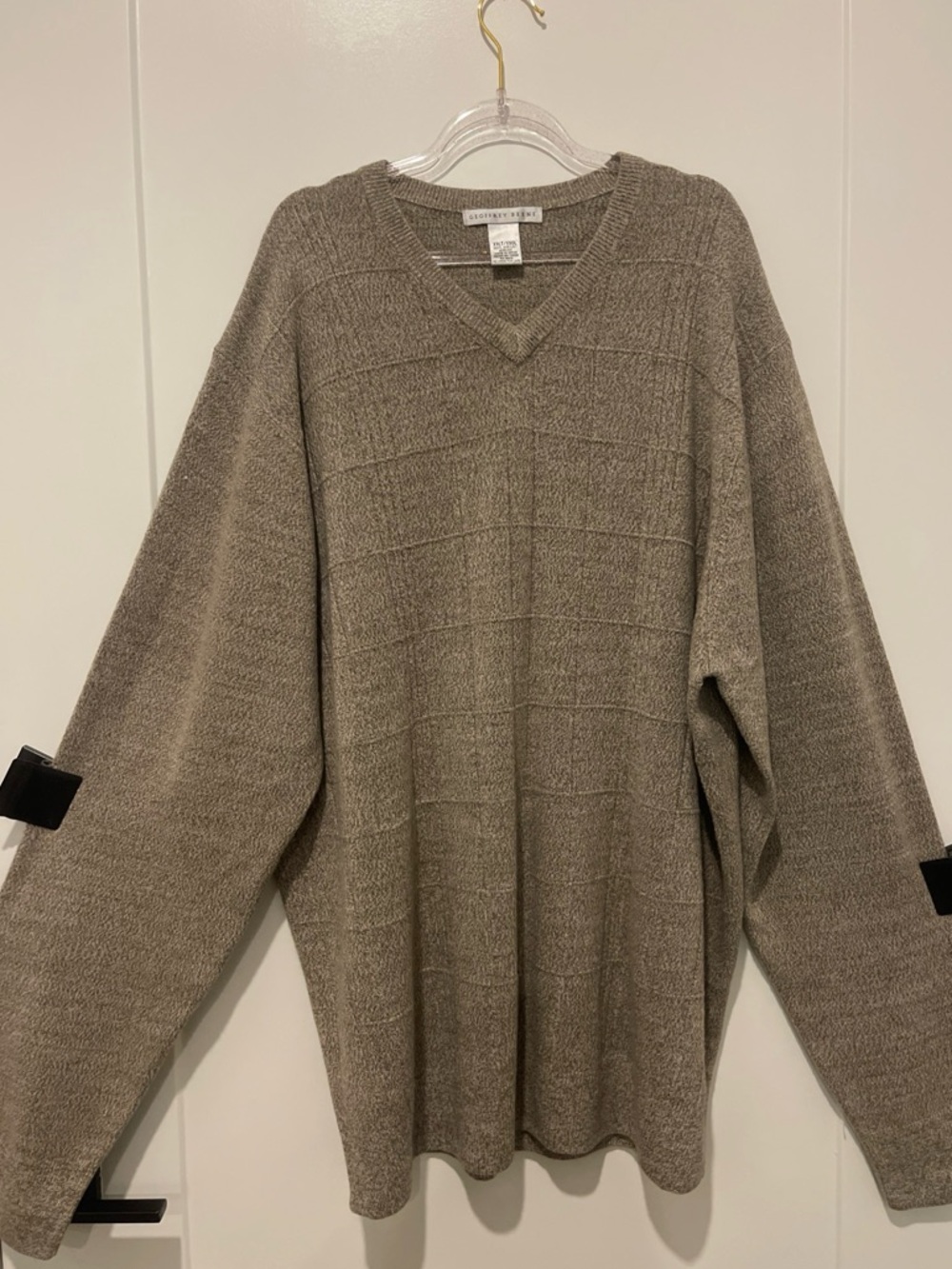 Geoffrey Beene size XXLT Men’s Tan V-neck Pullover Knit Sweater